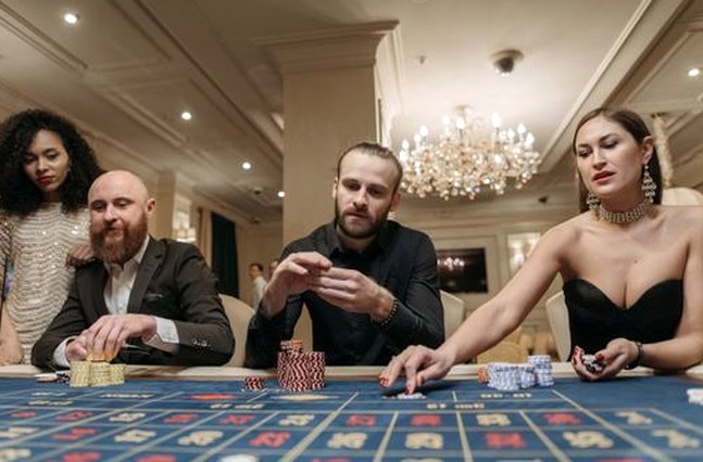đánh giá F8bet